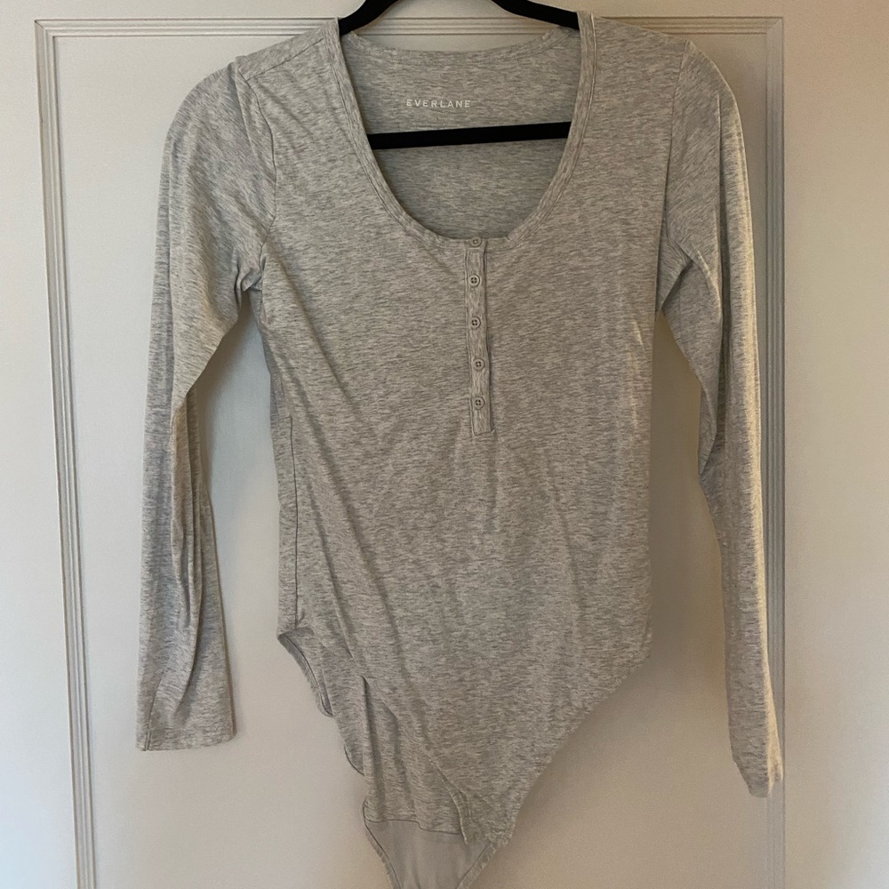 Everlane grey bodysuit